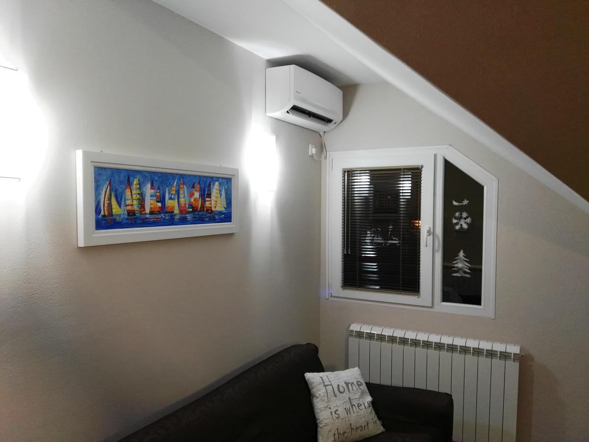 Apartmani Janjic バニャ・ルカ エクステリア 写真