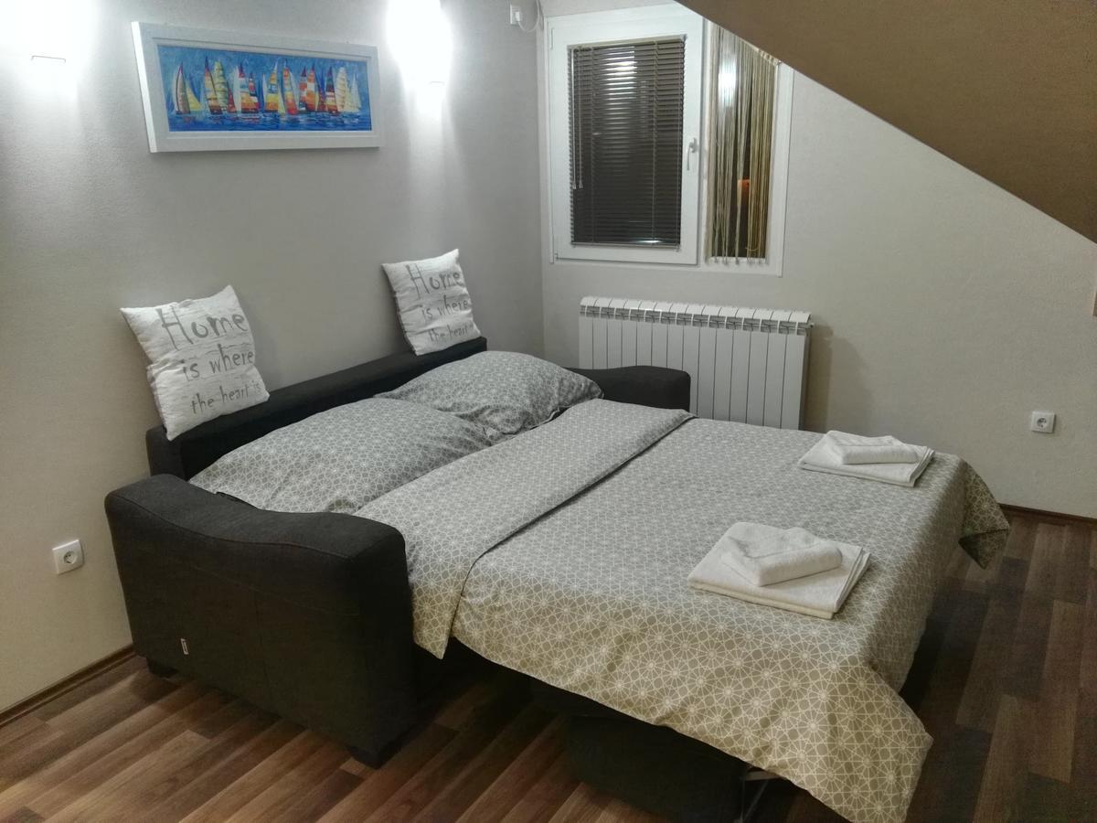Apartmani Janjic バニャ・ルカ エクステリア 写真