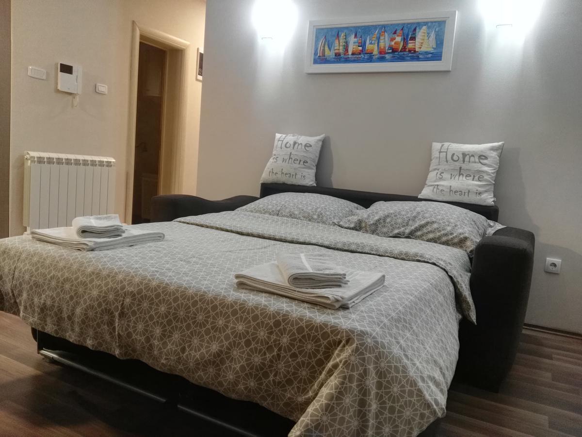 Apartmani Janjic バニャ・ルカ エクステリア 写真